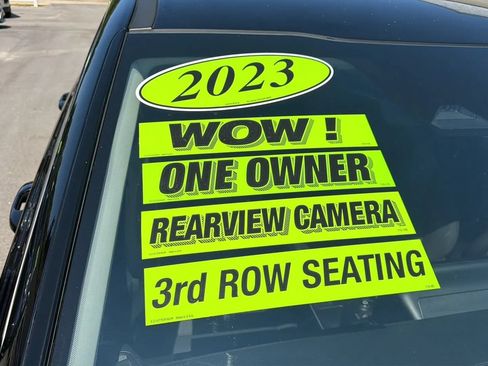 Used 2023 Kia Sorento LX FWD image 9