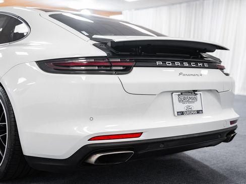 Used 2018 Porsche Panamera 4 w/ Premium Package Plus image 6