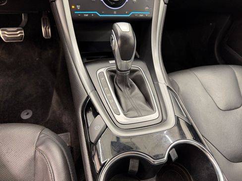 Used 2014 Ford Fusion Titanium FWD image 16