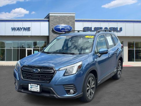 Certified 2023 Subaru Forester Limited AWD/4WD image 2