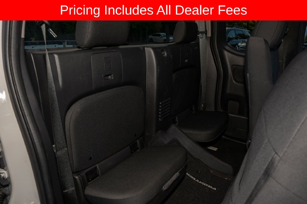 Used 2022 Nissan Frontier S AWD/4WD image 7