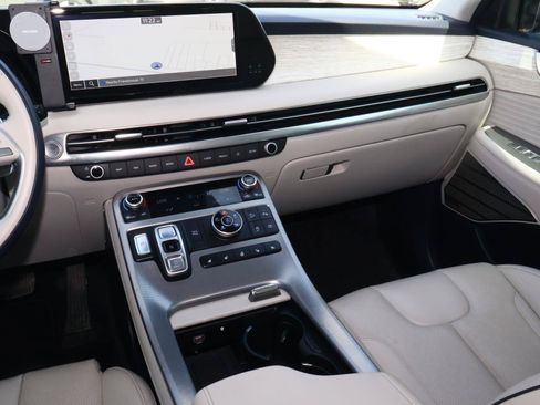 Used 2024 Hyundai Palisade Calligraphy AWD/4WD image 13