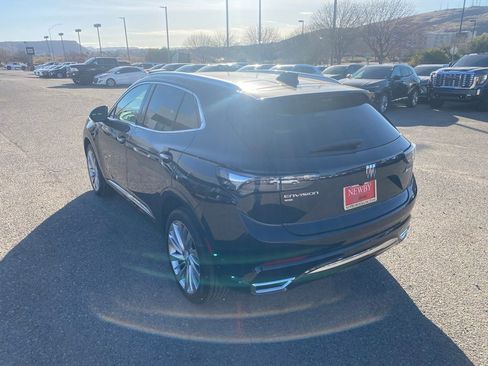 New 2025 Buick Envision Avenir image 7