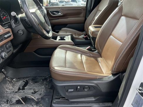 Certified 2021 Chevrolet Suburban High Country image 18