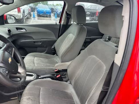 Used 2014 Chevrolet Sonic LT FWD image 3