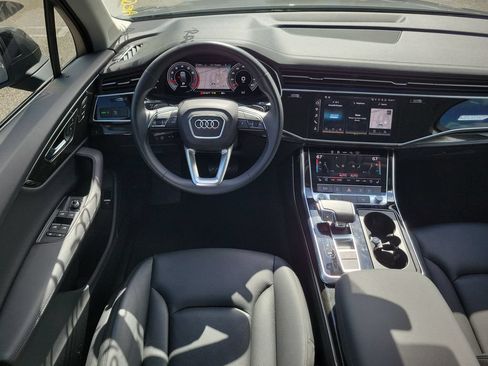 Used 2023 Audi Q7 3.0T Premium Plus w/ Premium Plus Package AWD/4WD image 8