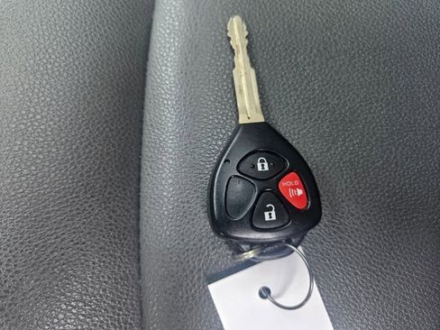 Used 2019 Toyota 4Runner SR5 Premium RWD image 29