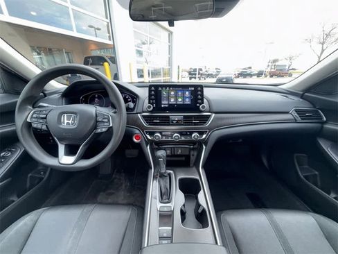 Used 2019 Honda Accord EX image 15