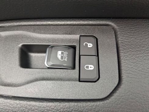 New 2025 RAM 1500 Laramie w/ Night Edition AWD/4WD image 38