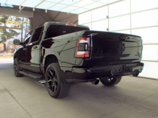 Used 2023 RAM 1500 Laramie AWD/4WD image 2