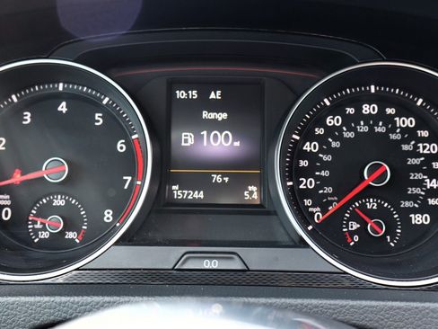 Used 2016 Volkswagen GTI SE FWD image 28