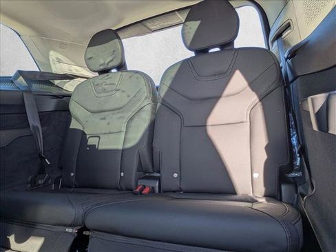 New 2025 Volvo EX90 Ultra image 19