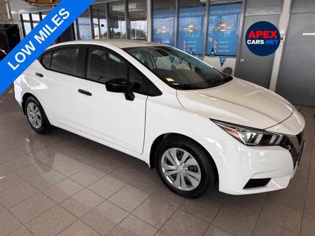 Used 2020 Nissan Versa S FWD image 1