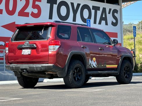 Used 2011 Toyota 4Runner Trail image 5