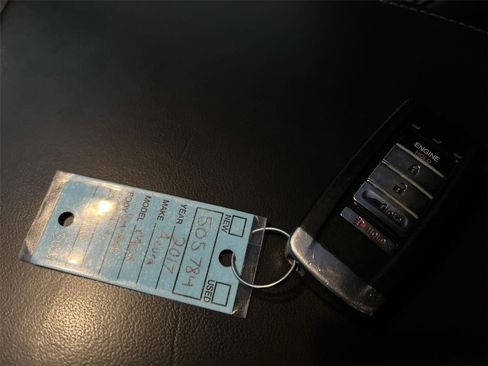 Used 2017 Acura MDX w/Advance Pkg image 30