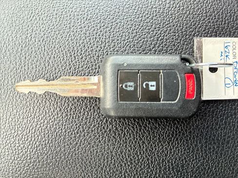 Used 2019 Mitsubishi Outlander Sport ES AWD/4WD image 28