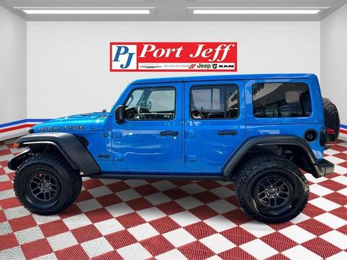 Used 2023 Jeep Wrangler Unlimited Sport AWD/4WD image 5