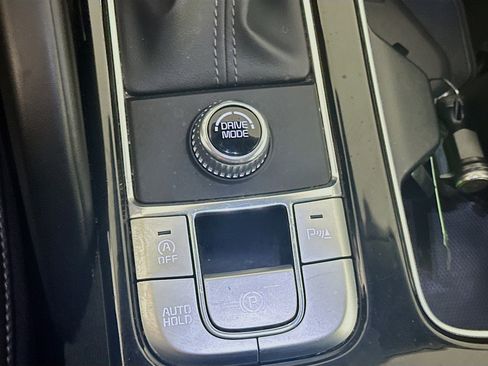 Used 2025 Kia Telluride S image 26