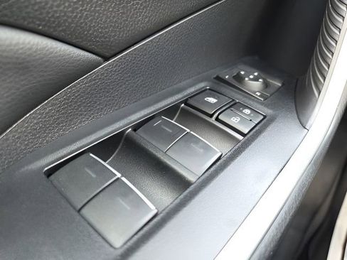 Used 2024 Toyota RAV4 XLE w/ Convenience Package image 20