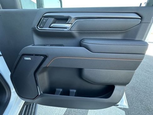 New 2026 GMC Sierra 2500 AT4 w/ AT4 Premium Plus Package image 34