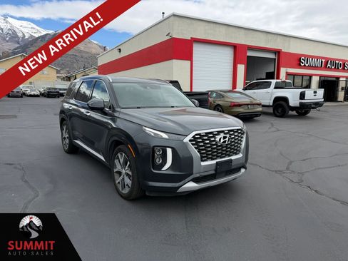 Used 2021 Hyundai Palisade Limited image 1