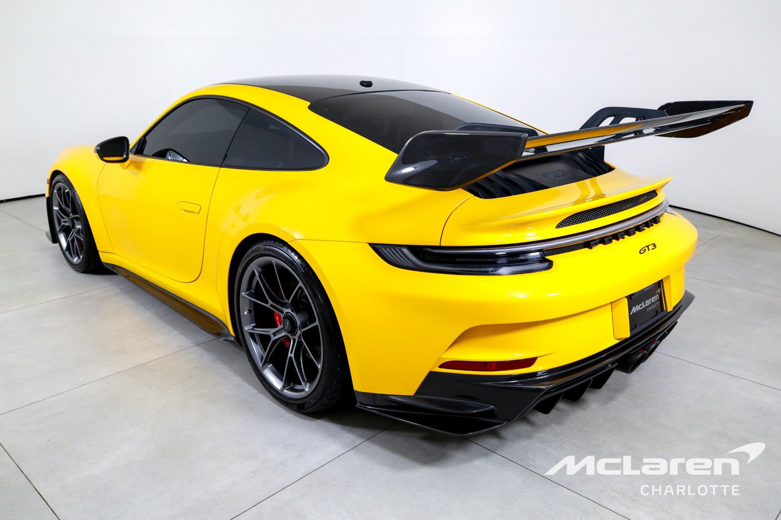 Used 2022 Porsche 911 GT3 RWD image 6