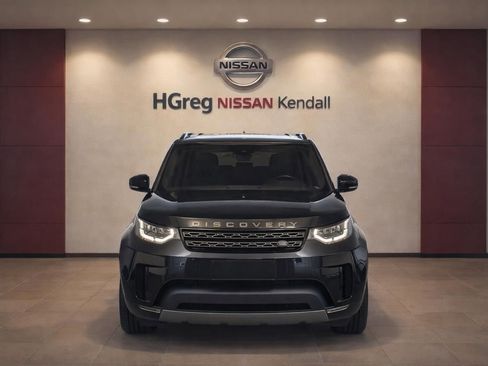 Used 2019 Land Rover Discovery HSE AWD/4WD image 3