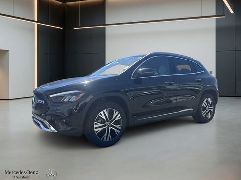 New 2026 Mercedes-Benz GLA 250 4MATIC image 1