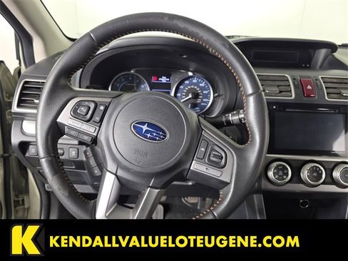 Used 2017 Subaru Crosstrek 2.0i Premium image 10