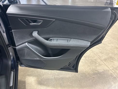 Used 2025 Audi RS Q8 performance image 22