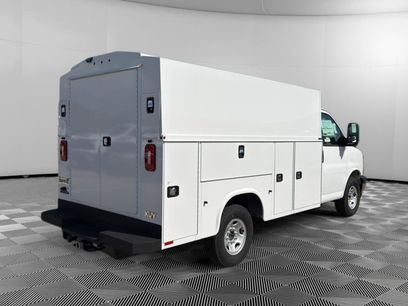 New 2025 Chevrolet Express 3500 w/ Power Convenience Package