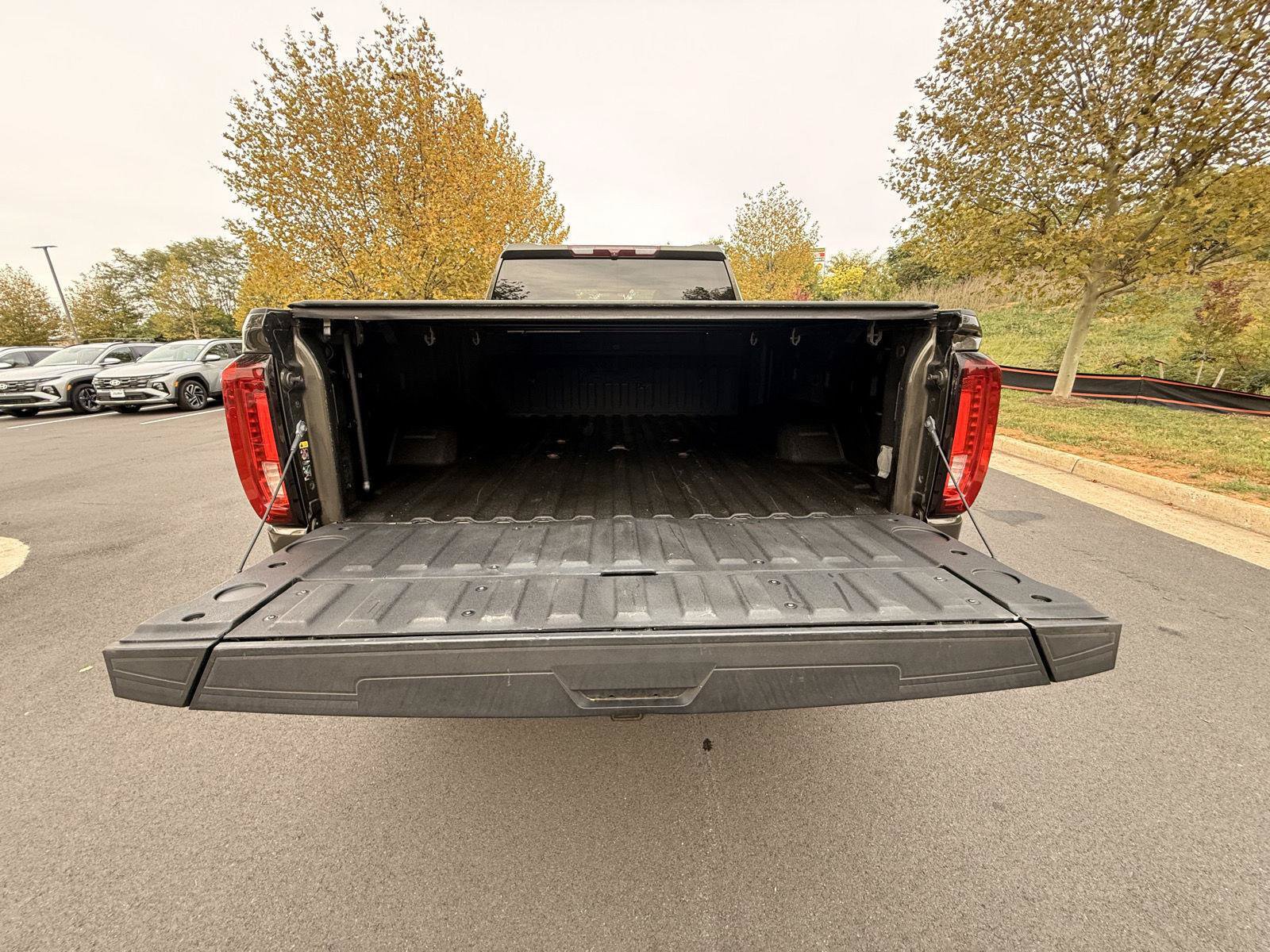 Used 2022 GMC Sierra 2500 AT4 AWD/4WD image 17
