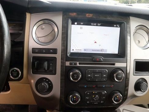 Used 2017 Ford Expedition EL Limited w/ Equipment Group 301A image 23