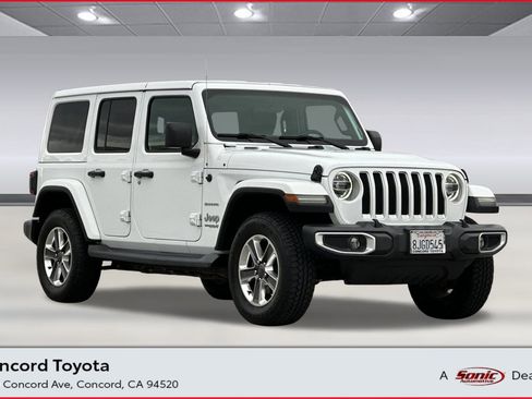 Used 2019 Jeep Wrangler Unlimited Sahara w/ Safety Group image 1