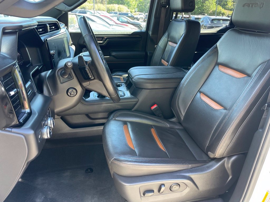 Used 2025 GMC Sierra 1500 AT4 AWD/4WD image 7