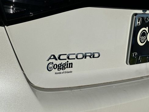 New 2025 Honda Accord SE image 13