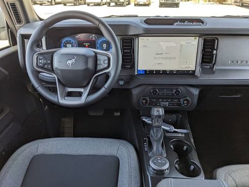 New 2026 Ford Bronco Big Bend AWD/4WD image 14