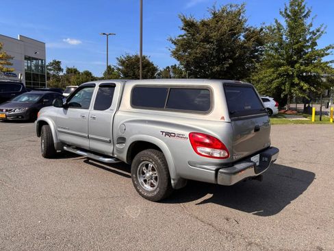 Used 2004 Toyota Tundra SR5 w/ SR5 Extra Value Pkg AWD/4WD image 5