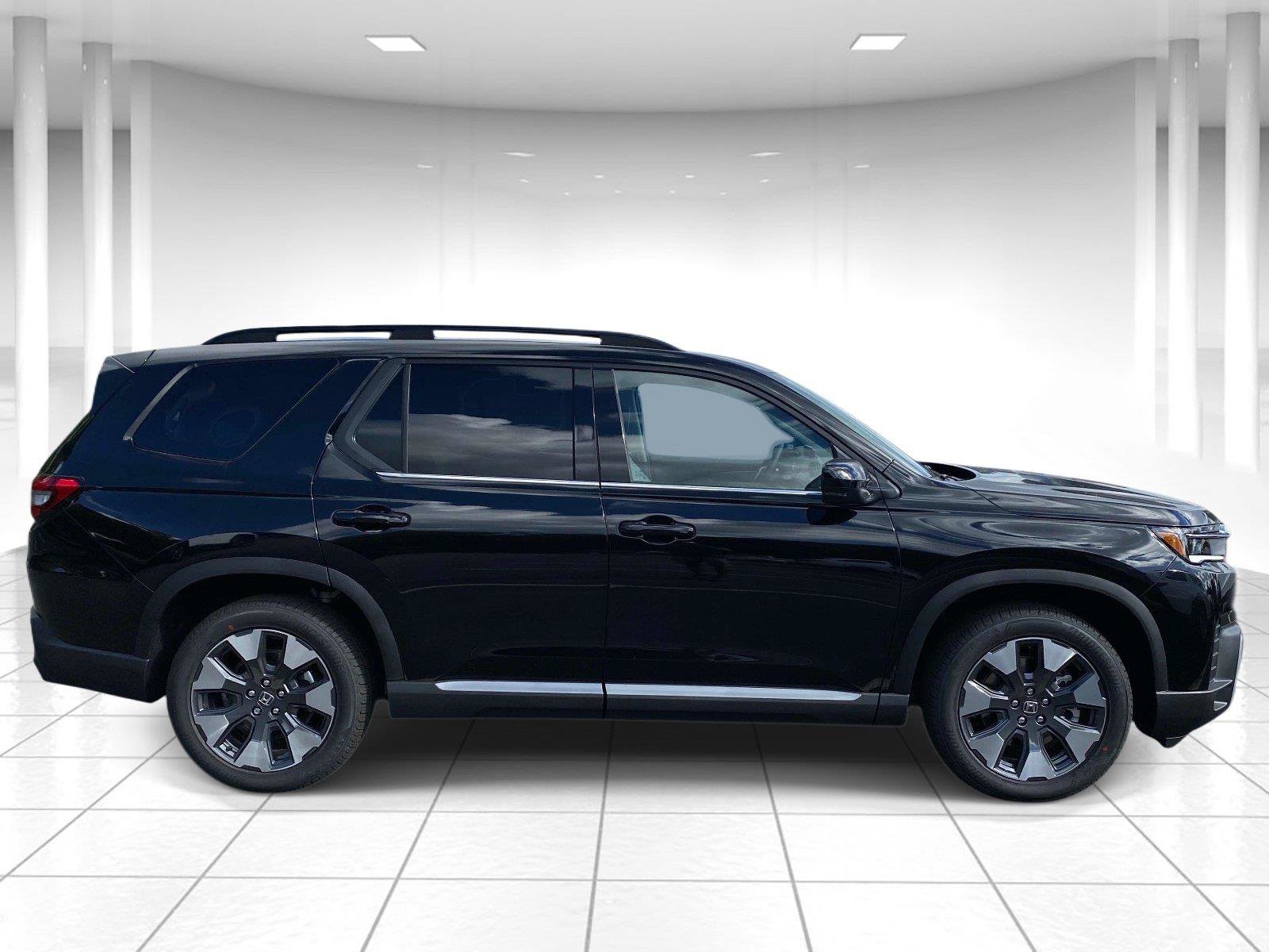 New 2026 Honda Pilot Elite image 2