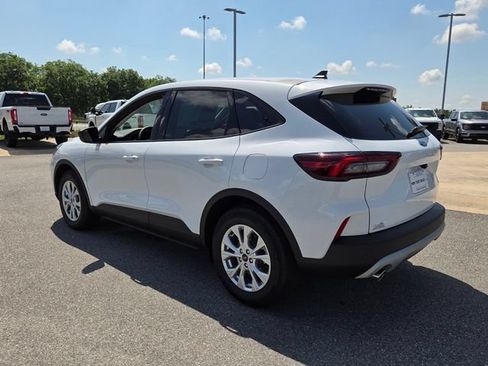 New 2026 Ford Escape Active w/ Active Premium Tech Pack FWD image 9