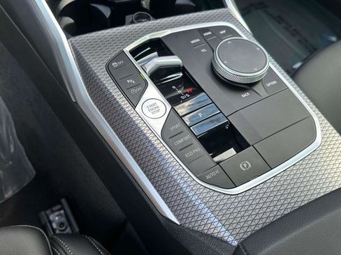 Used 2024 BMW 330i xDrive 330i xDrive Sedan AWD image 32