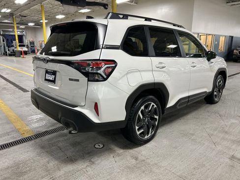 Certified 2025 Subaru Forester Limited image 8