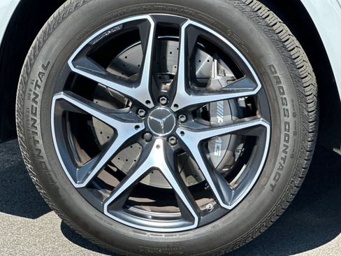 Certified 2025 Mercedes-Benz GLE 53 AMG 4MATIC image 33