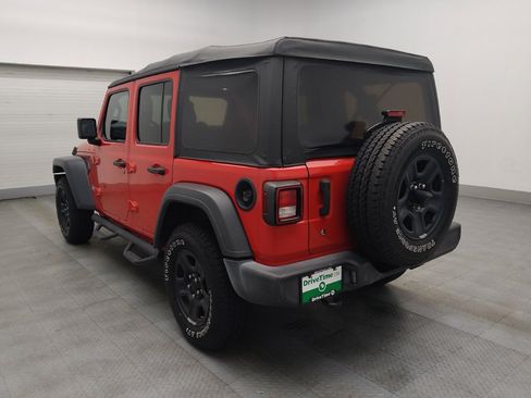Used 2018 Jeep Wrangler Unlimited Sport image 5
