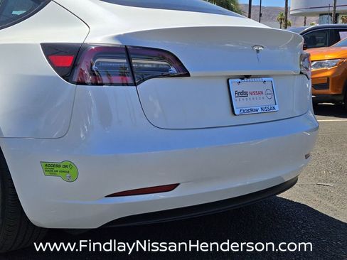 Used 2023 Tesla Model 3 Standard Range RWD image 5