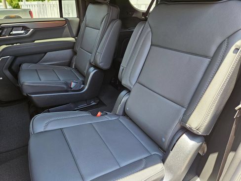 New 2026 GMC Yukon XL Denali RWD image 27