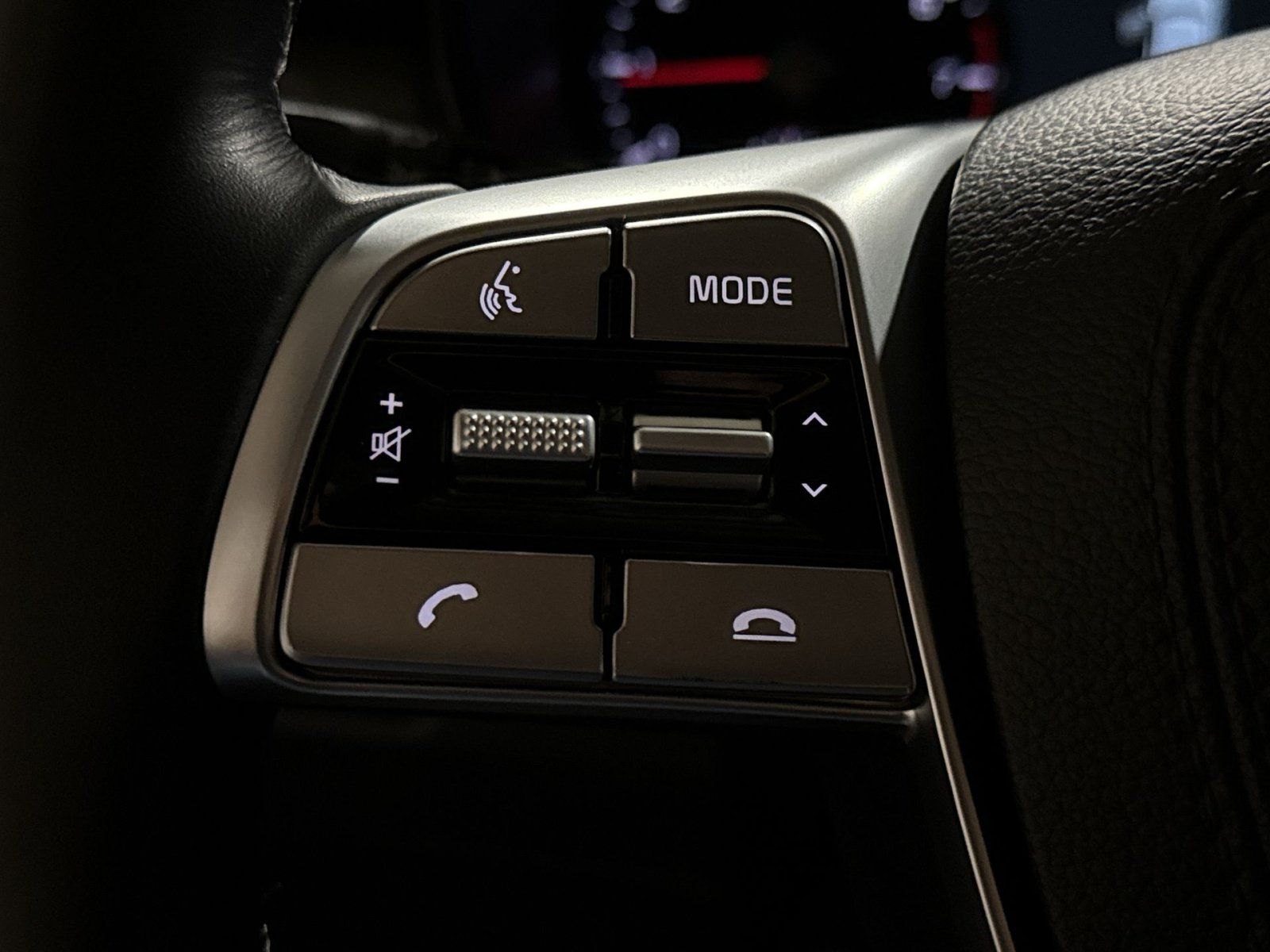 Used 2022 Kia Telluride SX w/ SX Prestige Package AWD/4WD image 22