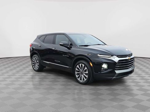 Certified 2022 Chevrolet Blazer Premier w/ Enhanced Convenience Package image 2