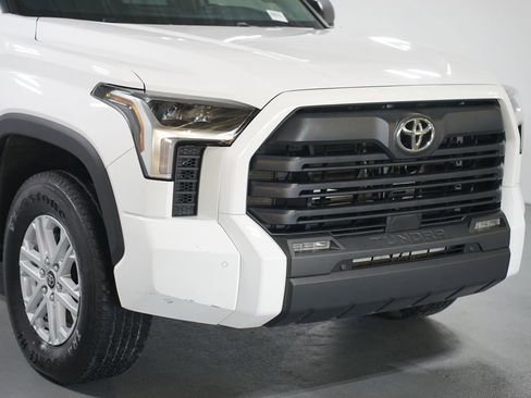 Used 2024 Toyota Tundra SR5 image 4