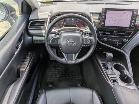 Used 2024 Toyota Camry XSE FWD image 12